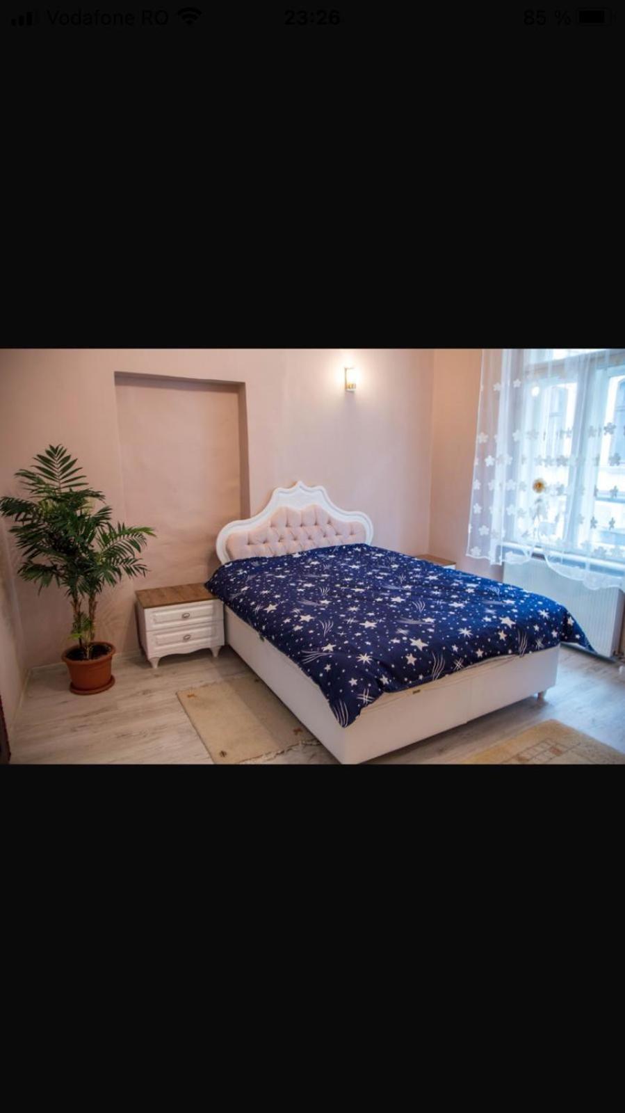 Zara Central Apartments Arad Exterior foto